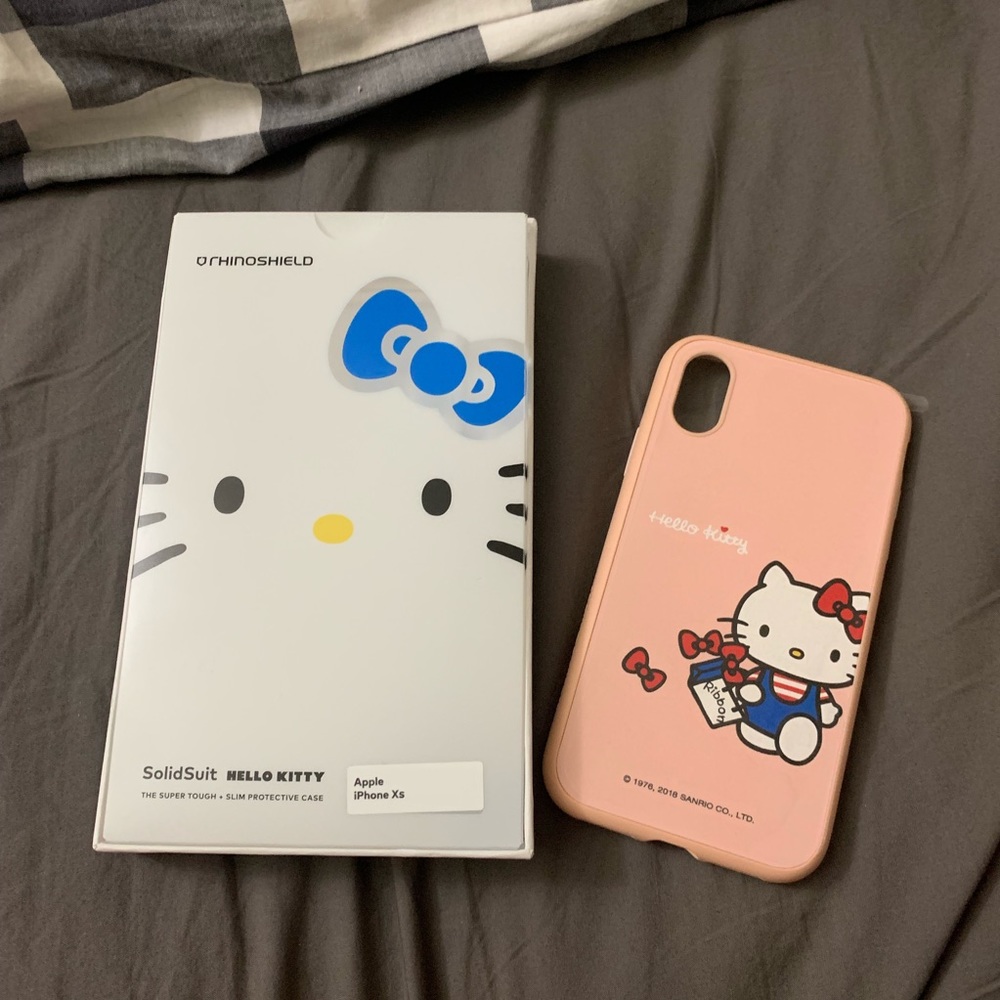 Rhinoshield Hello Kitty IPhone XS case